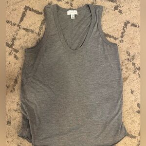 New Topshop Gray V-neck tank top sz 6